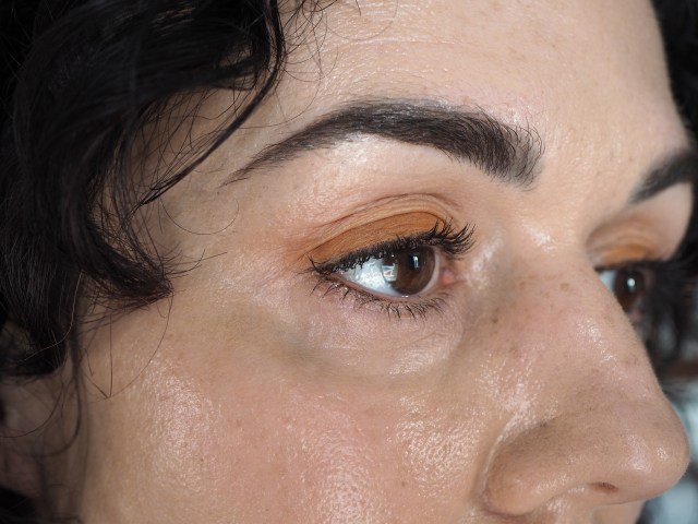 Illamasqua Eye Paints Longwear Liquid Shadow Ginger Mocha Eye Swatch